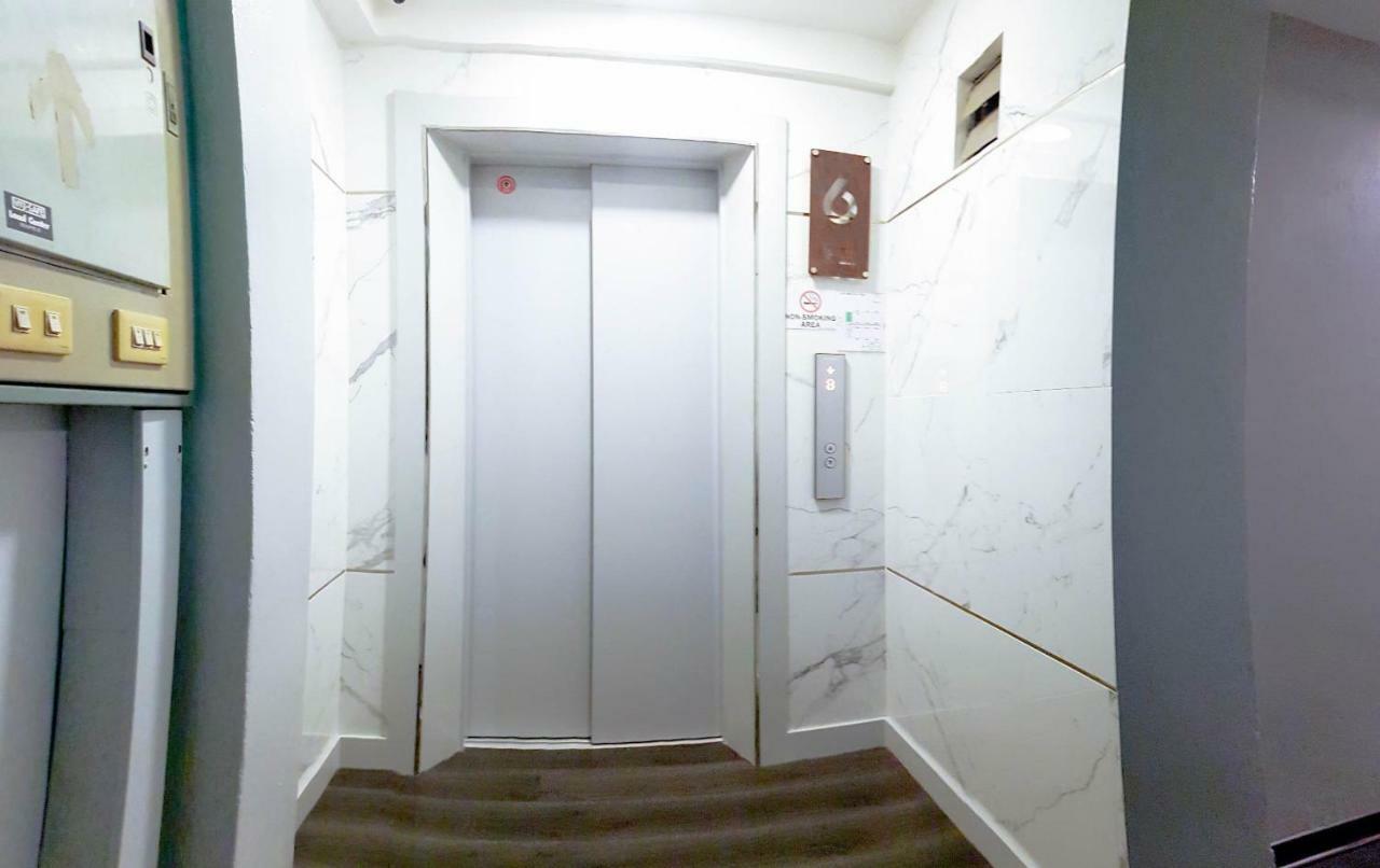 Kim Korner Hotel Bangkok Esterno foto