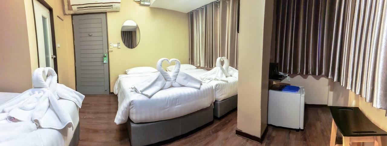 Kim Korner Hotel Bangkok Esterno foto